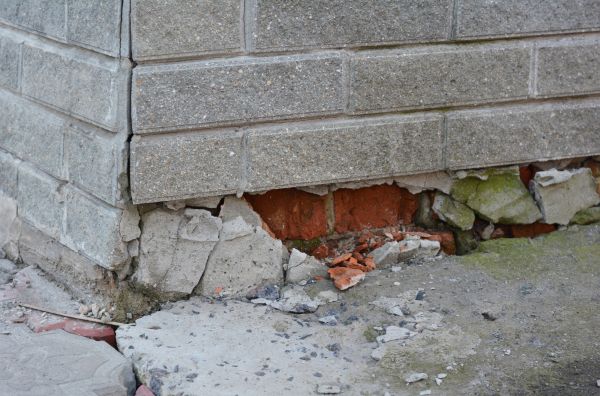 Foundation Settlement Repair in Middletown